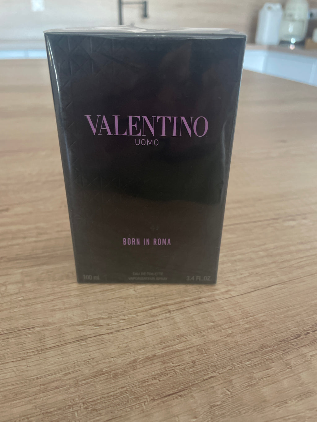 Valentino ￼